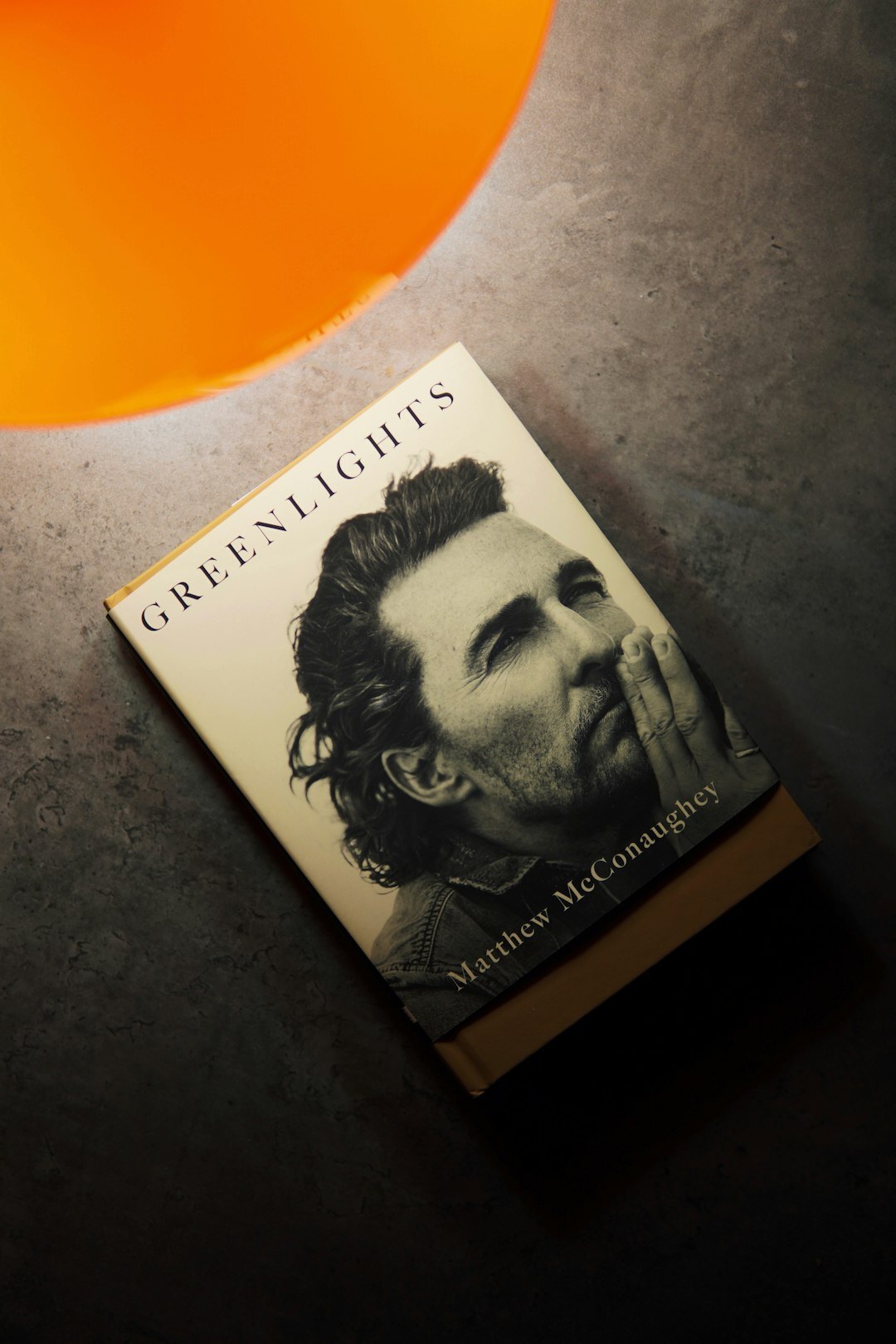 suspenseful book cover